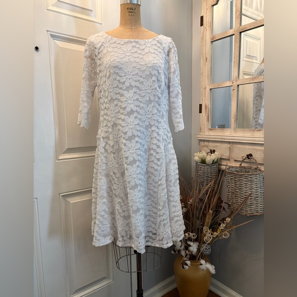 Elegant White Intimricately Detailed Lace Midi Dress Romantic Style Size 16 - Picture 1 of 3